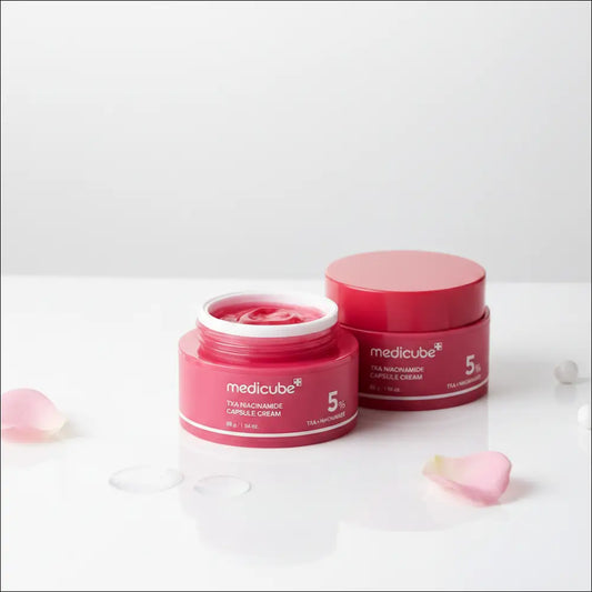 Medicube TXA + Niacinamide Capsule Cream – Återfuktande ansiktskräm - Röd Vit - Hudkräm