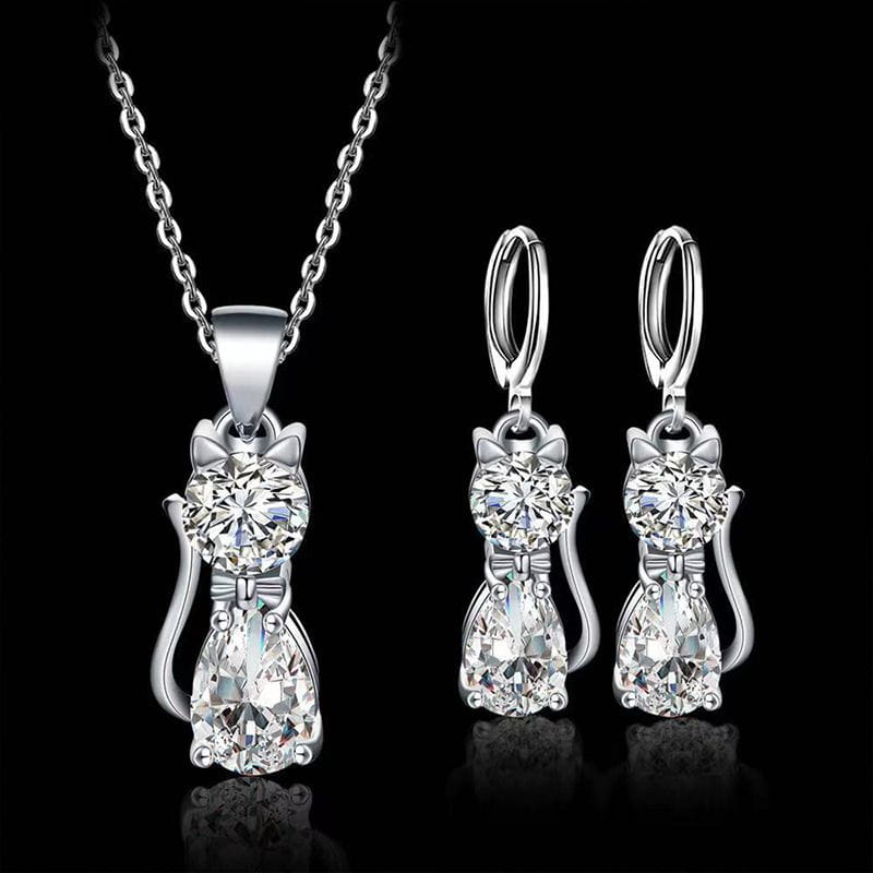 Necklace and Earrings with Cat-Shaped Zircon Crystals