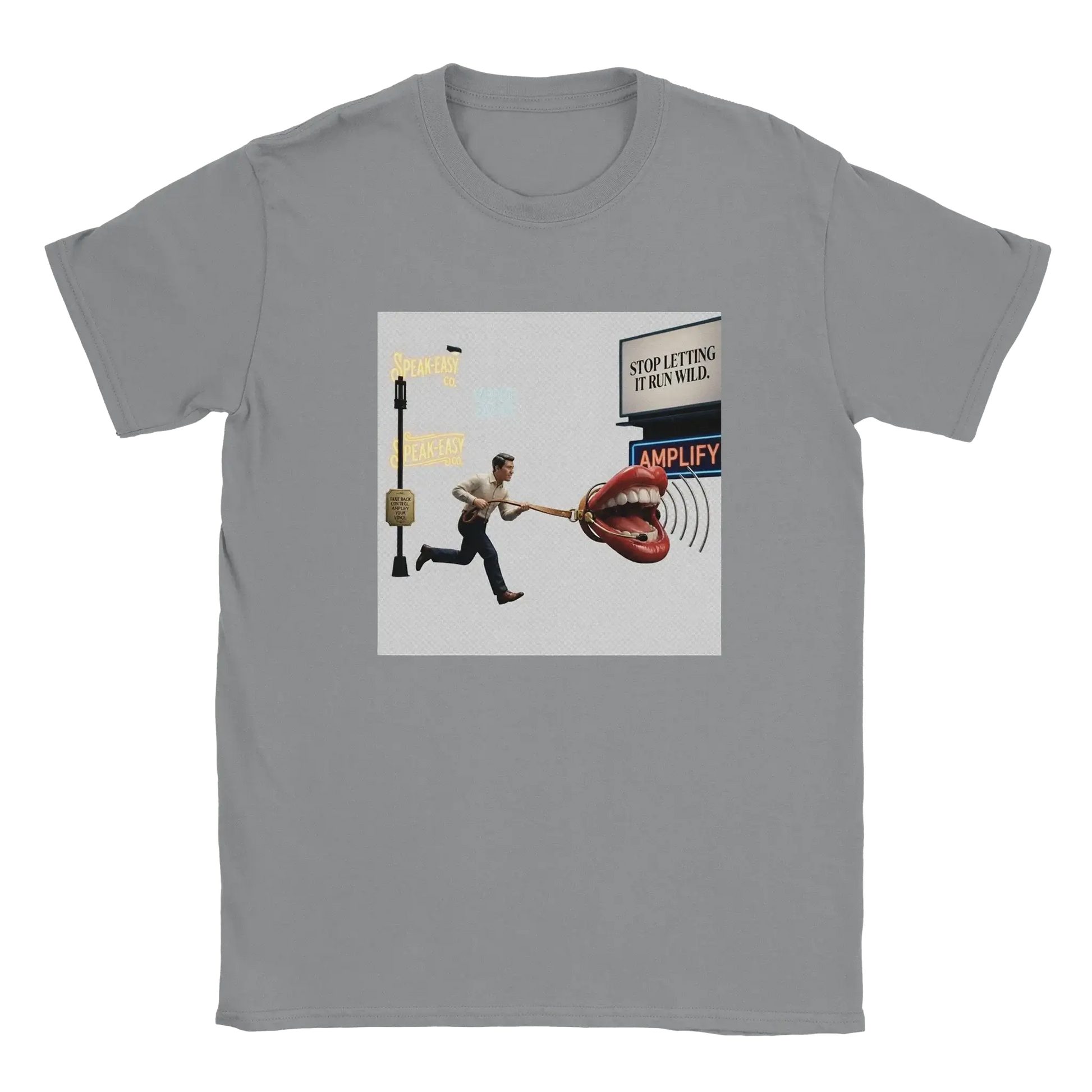 Leashed Voice – The Runaway Microphone Tee med grafiskt tryck av en man som springer med en mikrofon.