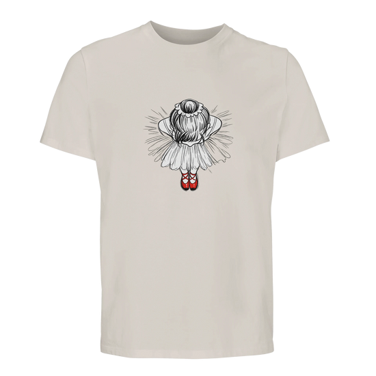 Röda dansskor t‑shirt med illustration av ballerina i röda dansskor och tutu, ekologisk design.