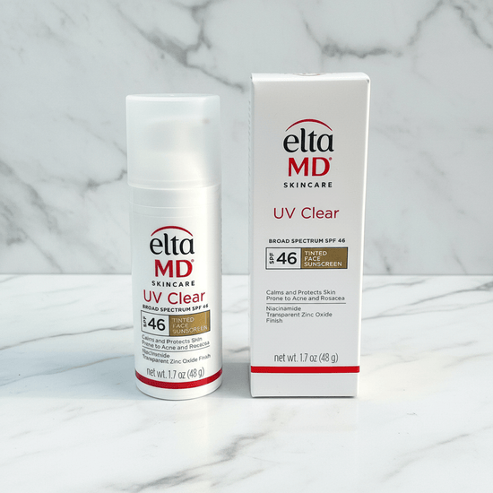 EltaMD Foundation och solkräm med SPF 46, återfuktande och doftfri, för känslig hud.