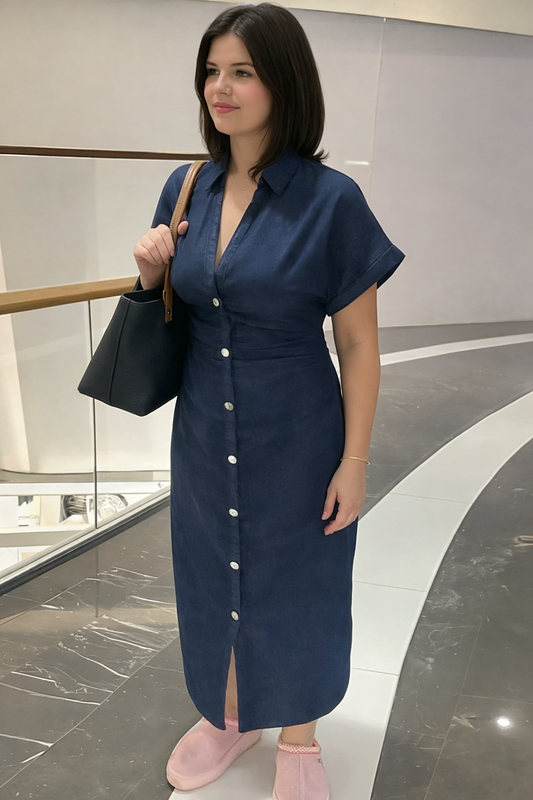 Elegant Midi Skjortklänning i Denim