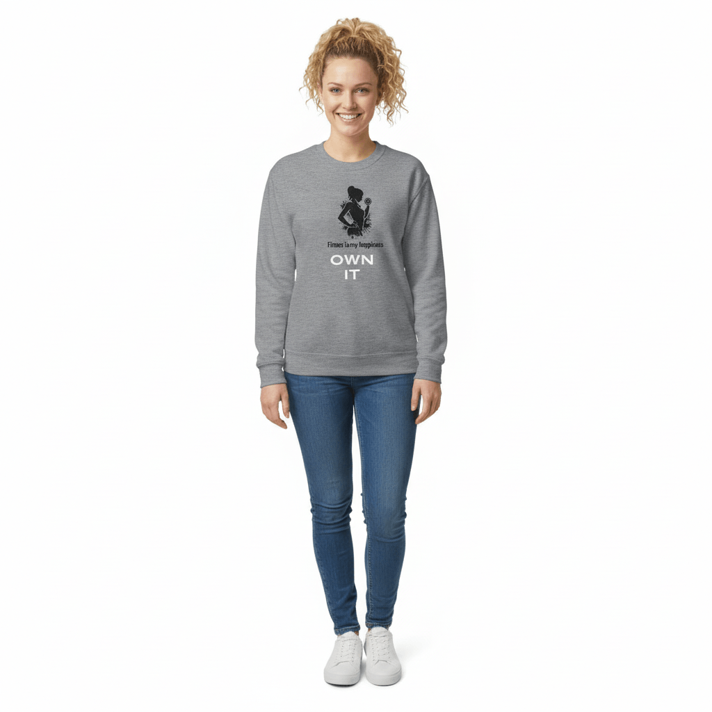 Fitness sweatshirt i minimalistisk nordisk stil med inspirerande textmotiv.