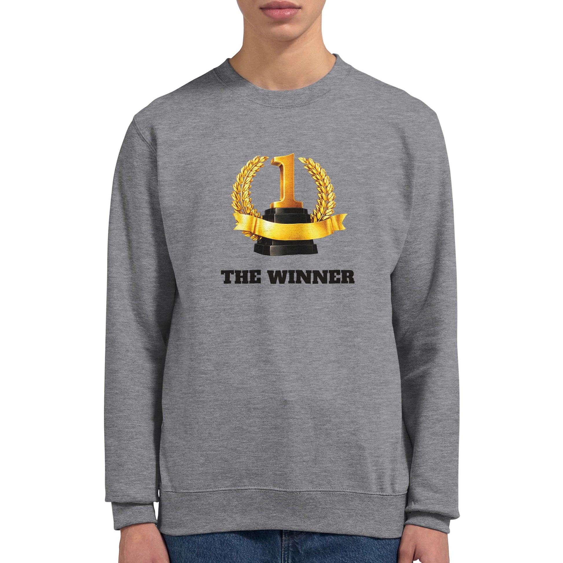 Snygg Sweatshirt med en vinnartröja, firar segern med livfull design och guldiga detaljer.