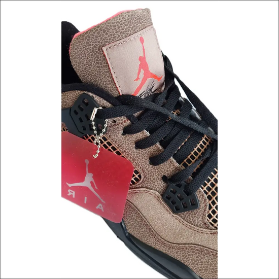 Air Jordan 4 Retro Taupe Hazel