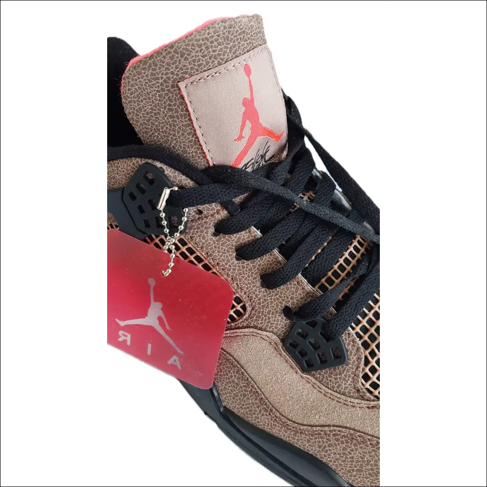 Air Jordan 4 Retro Taupe Hazel