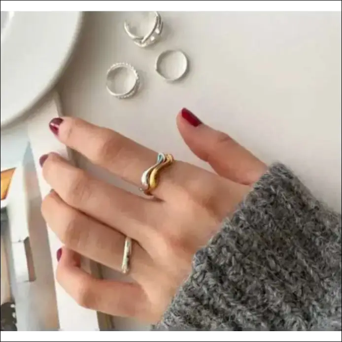Asymmetrisk Silverring i Silver – Modern Design - Silverringar
