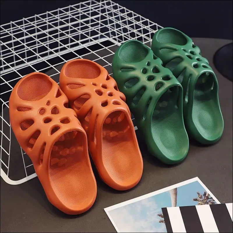 Badtofflor med antihalk design och mjuk elastisk passform - Sandaler