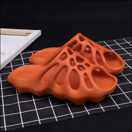 Badtofflor med antihalk design och mjuk elastisk passform - Sandaler