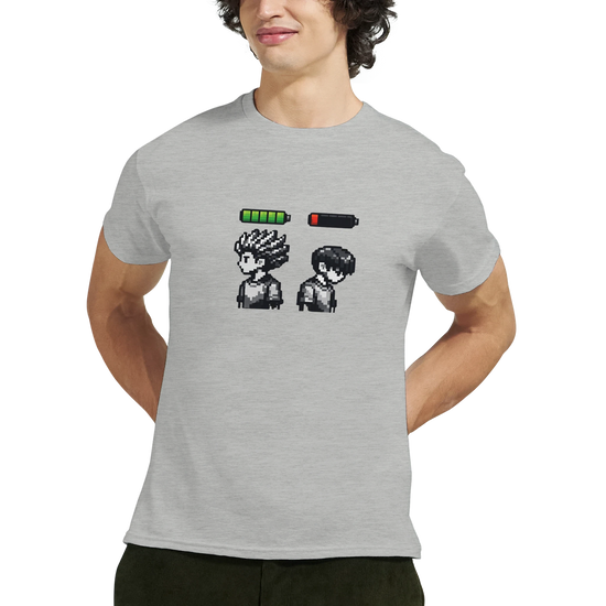 Energi Nivå Tee med grafisk motiv av energistatus på en grå t-shirt.