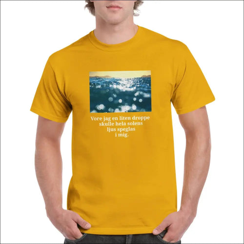 Blå och Gul T-shirt för Segling med Vattenmotiv - Guld / S - Print Material