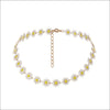 Elegant Chokerhalsband med Vita Blommor och Margeriter - Vit / 40 gr