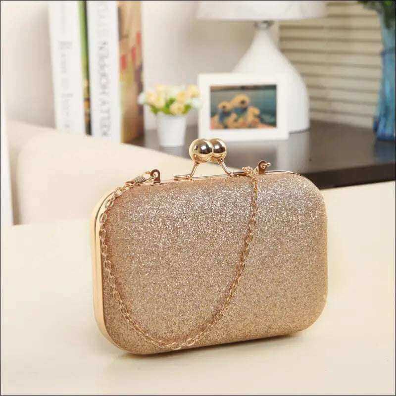 Momentum med Glamour - Glittrande Clutch - Guld