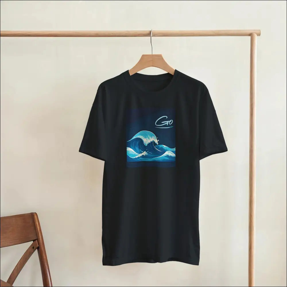 Go T‑Shirt – Grafisk vågdesign med kraft och rörelse - Print Material