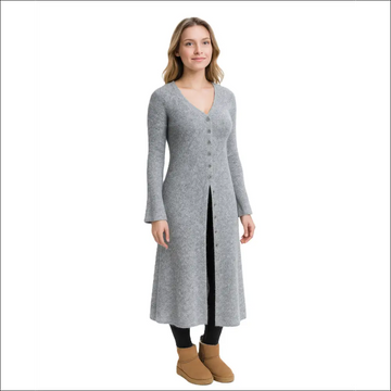 Knitted Outerwear Dress with Flared Sleeves – Office Style Layering Piece - Stickad klänning