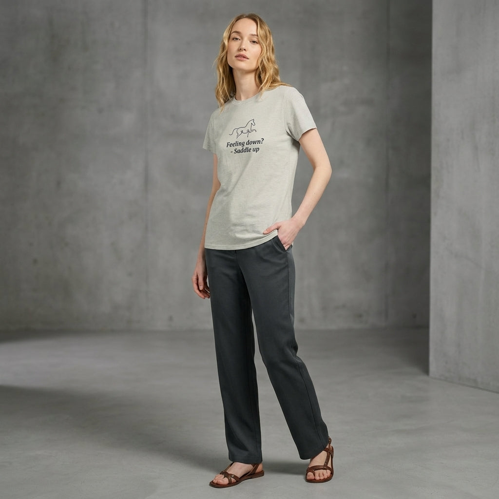 Horse Line Art Tee – Equestrian in minimalist style, perfect for stable and casual wear.