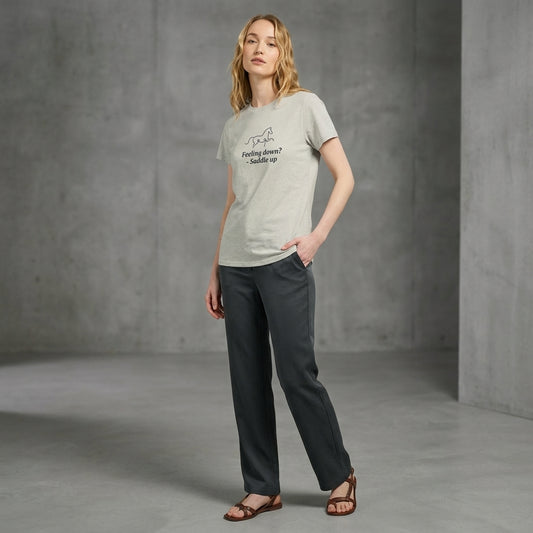 Horse Line Art Tee – Equestrian in minimalist style, perfect for stable and casual wear.