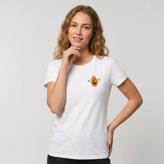 Sustainable Papaya Icon Crew Neck T-Shirt – Eco-Friendly Recycled Cotton Tee, vit t-shirt med papaya-tryck på bröstet.