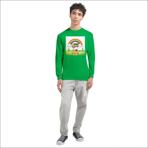 Ljusgrön T-shirt med Regnbåge i Flower Power Stil - Långärmad t-shirt