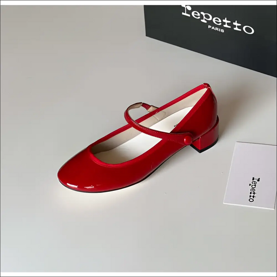 Repetto Rose Mary röd Mary Jane damskor med band, handgjorda och eleganta, perfekt för varje tillfälle.