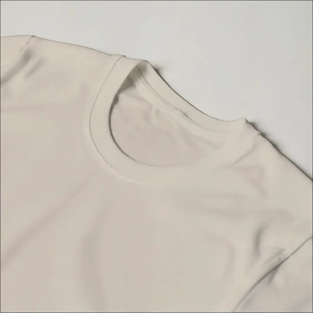 Smiling Pocket Classic Unisex Crewneck T-shirt | Premium Cotton Blend for DTG Printing - närbild av t-shirt