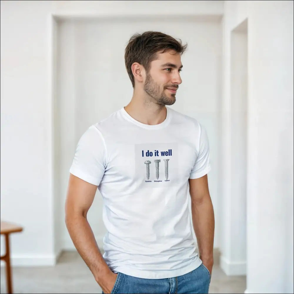 Kille i vit t-shirt med texten "I do it well" och tre skruvar, verktyg t-shirt i modern inredning.