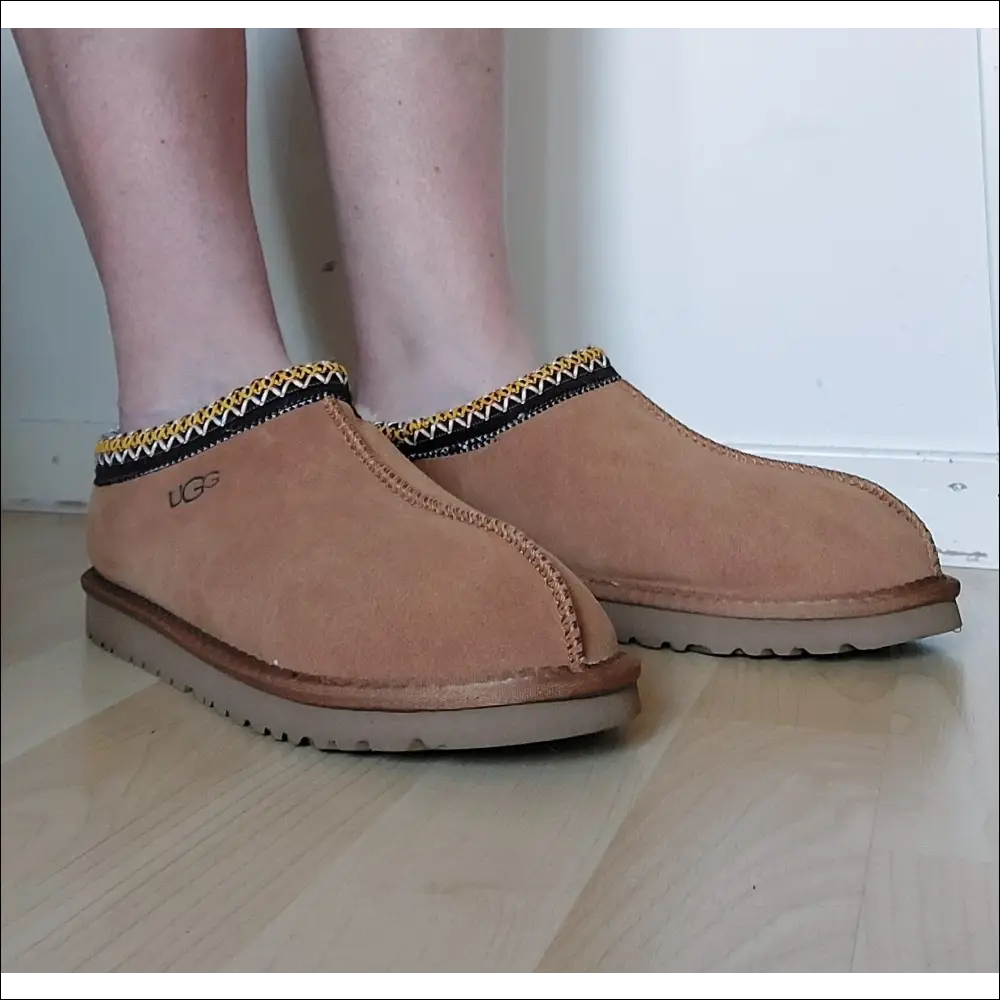 UGG Tasman Chestnut – Dam och Herr storlekar - Fodrade tofflor